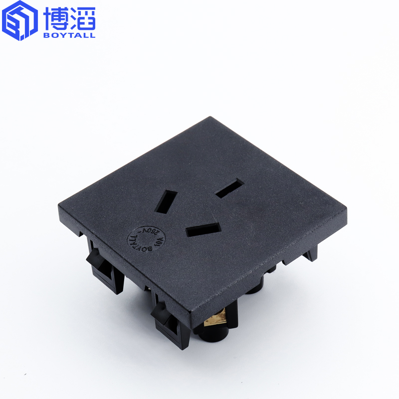 澳規插座與中規插座有什（shí）麽區別